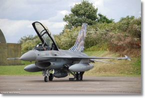 Viper F-16BM FAeB-349sqn-Dijon-Longvic-08juillet2008-DSC_0102.jpg